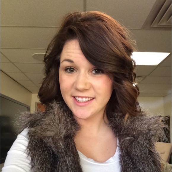 Meet your Posher, Alley - Picture 1 of 1